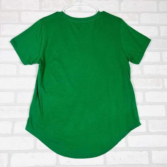 Bugs Bunny as Buddy The Elf Green Short Sleeve Pocketed T-shirt Juniors XL 15-17 - Picture 11 of 11